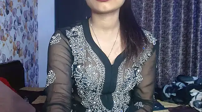 Snapshot of Baby_Zahira chatting on February 2025 11:42:01 PM Baby Zahira online show from February 2025 11:42:01 PM