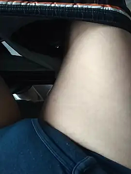 Dannydy2015 online show from December 2025 01:33:02 AM