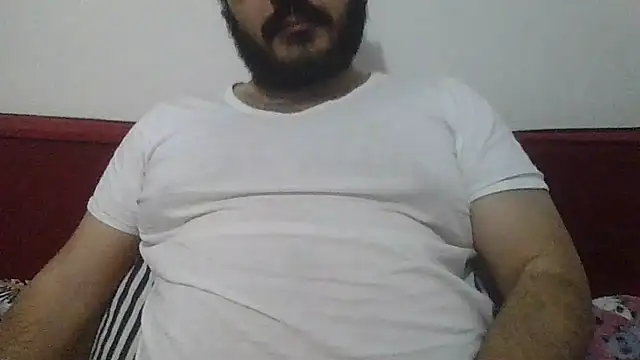 Snapshot of UrfavSlaveBitch chatting on March 2026 09:47:02 PM UrfavSlaveBitch online show from March 2026 09:47:02 PM