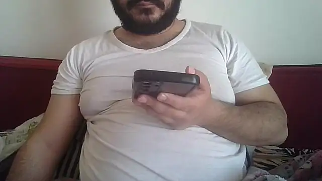 Snapshot of UrfavSlaveBitch chatting on March 2026 10:37:01 AM UrfavSlaveBitch online show from March 2026 10:37:01 AM