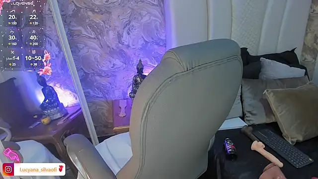 LucyanaSilva online show from February 2025 05:09:02 PM