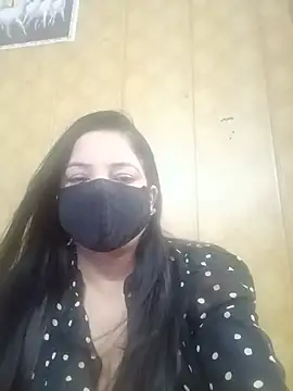 Snapshot of hornycoupleJandS chatting on May 2026 06:42:02 PM hornycoupleJandS online show from May 2026 06:42:02 PM