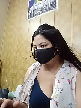 Snapshot of hornycoupleJandS chatting on June 2026 11:07:01 PM hornycoupleJandS online show from June 2026 11:07:01 PM