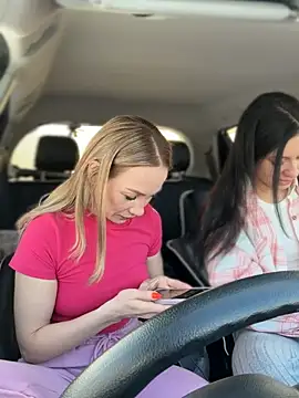 Snapshot of JulliaVegas chatting on March 2025 02:20:02 AM JulliaVegas online show from March 2025 02:20:02 AM