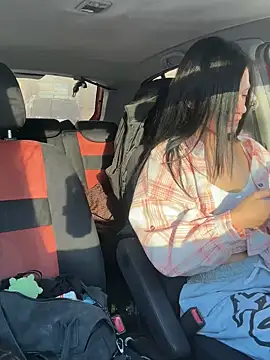 Snapshot of JulliaVegas chatting on March 2025 01:54:01 AM JulliaVegas online show from March 2025 01:54:01 AM