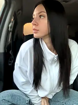 Snapshot of JulliaVegas chatting on October 2025 01:15:01 AM JulliaVegas online show from October 2025 01:15:01 AM