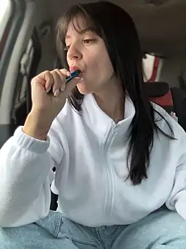 Snapshot of JulliaVegas chatting on October 2025 02:11:02 AM JulliaVegas online show from October 2025 02:11:02 AM