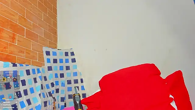 yonsol abril online show from December 2024 08:12:02 PM