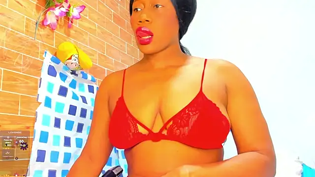 yonsol abril online show from October 2025 06:10:01 PM