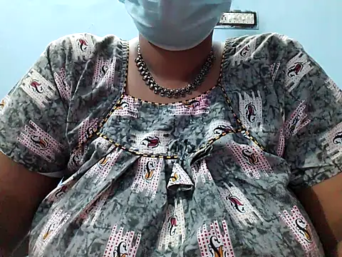 Snapshot of Tamilsathya2024 chatting on January 2025 08:48:01 PM Tamilsathya2024 online show from January 2025 08:48:01 PM