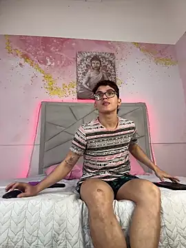 Snapshot of JACK_BLOSSOM_ chatting on December 2024 11:44:01 AM JACK BLOSSOM online show from December 2024 11:44:01 AM