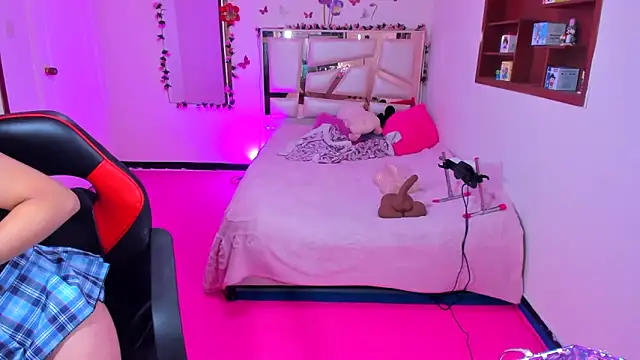 perlabeautiful online show from April 2026 01:22:02 AM