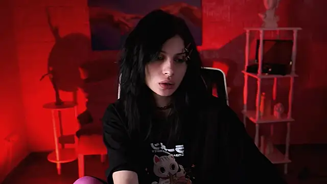Snapshot of JadeCastle_ chatting on May 2026 04:01:02 PM JadeCastle online show from May 2026 04:01:02 PM