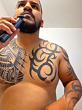 Latino2909 online show from May 2026 11:43:02 PM