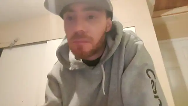 Huntzg23 online show from February 2026 06:00:02 AM