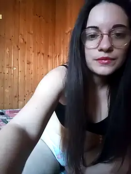 Snapshot of Eleni_Pappa chatting on March 2025 03:49:01 PM Eleni Pappa online show from March 2025 03:49:01 PM