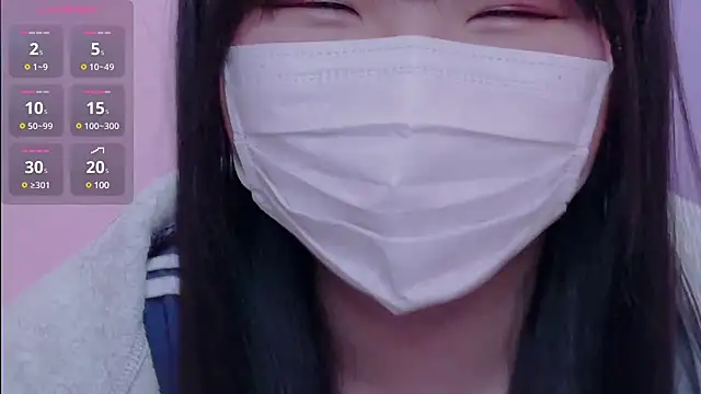 Snapshot of KARATE_HONO chatting on January 2025 03:30:01 AM KARATE HONO online show from January 2025 03:30:01 AM