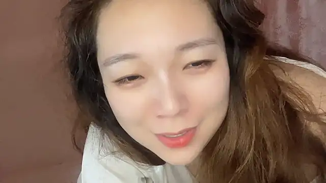 Snapshot of Z30966903S chatting on February 2025 11:47:02 AM Z30966903S online show from February 2025 11:47:02 AM