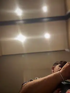 SecretlyDD online show from September 2025 10:48:02 AM