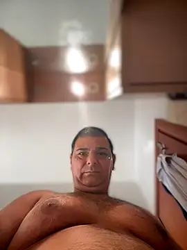 SecretlyDD online show from November 2025 08:25:01 AM