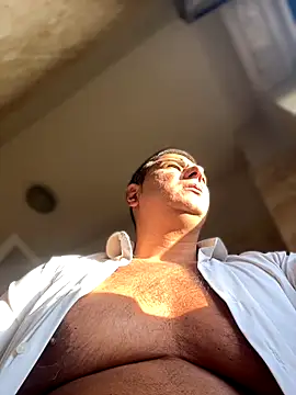 SecretlyDD online show from November 2025 08:13:02 AM