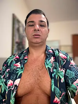 SecretlyDD online show from November 2025 09:23:01 AM