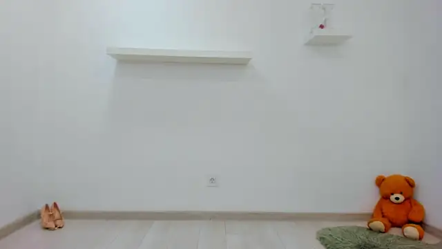 Julya Anna online show from February 2025 04:14:02 AM