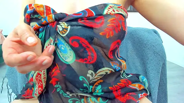 Julya Anna online show from March 2025 10:22:01 AM