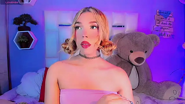 Aileen 18 online show from November 2025 08:29:01 PM