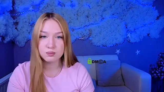 playful sophie online show from March 2026 08:14:01 PM