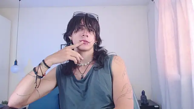 andreey50 online show from February 2025 08:14:02 PM