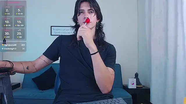 andreey50 online show from March 2025 10:45:02 PM