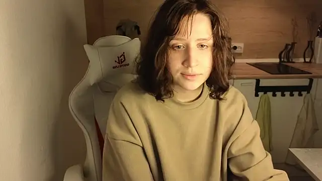 Snapshot of whatamarrie chatting on December 2024 10:12:01 PM whatamarrie online show from December 2024 10:12:01 PM