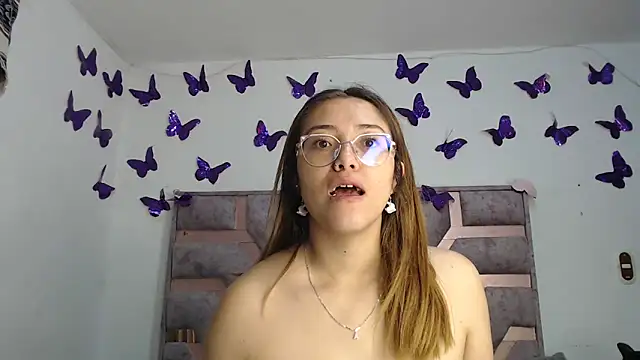 Anny Fox- online show from February 2026 04:17:02 AM