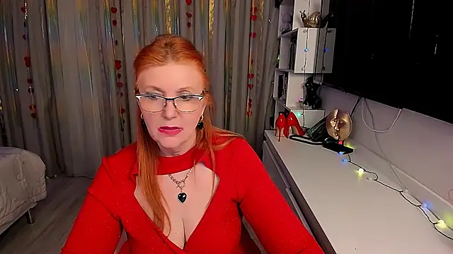 Fire-Fox-One online show from March 2025 11:56:02 PM