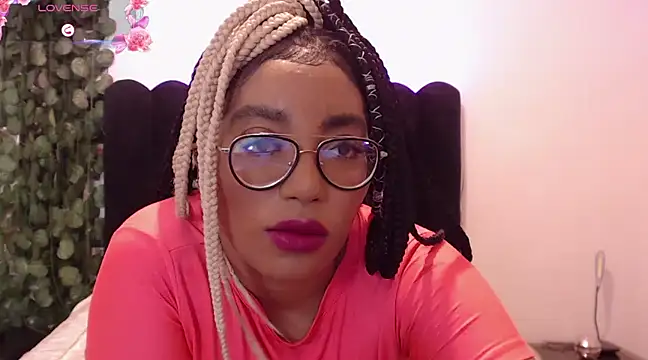 Snapshot of AmyBriiggs chatting on March 2025 03:41:02 AM AmyBriiggs online show from March 2025 03:41:02 AM