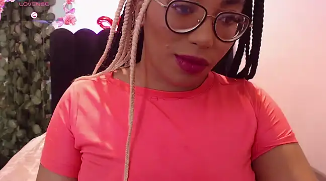 Snapshot of AmyBriiggs chatting on March 2025 06:43:02 AM AmyBriiggs online show from March 2025 06:43:02 AM