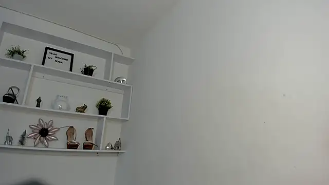 Snapshot of Zizi-campbel chatting on December 2024 08:50:01 PM Zizi-campbel online show from December 2024 08:50:01 PM