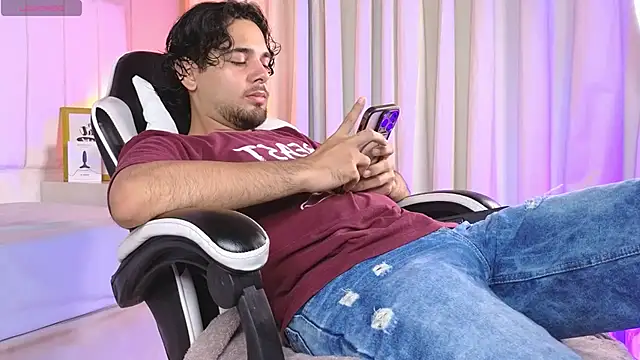 Samir bear online show from January 2026 12:54:01 PM