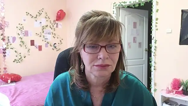 Miss Moren online show from March 2026 06:19:01 AM