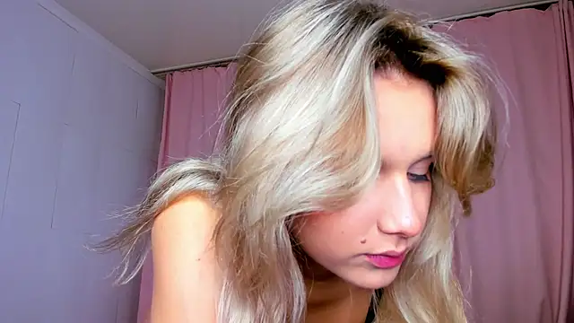 MeowthLilu online show from November 2025 03:17:01 AM