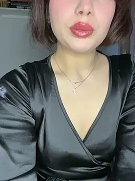 AmmyRich1 online show from April 2026 02:51:01 AM