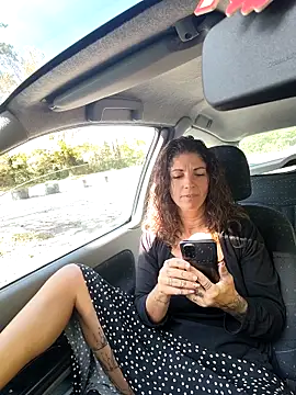 sansan2411 online show from October 2025 12:14:02 PM