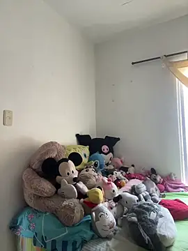 Ema kraus online show from March 2026 06:12:02 PM