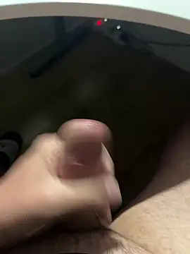 mikiss789 online show from April 2026 04:12:01 AM