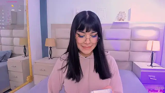 RoseCassie online show from March 2025 02:02:02 PM