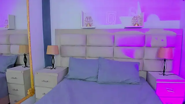 RoseCassie online show from March 2025 01:35:02 PM