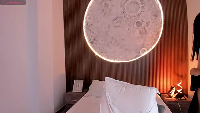 RoseCassie online show from January 2026 05:27:02 PM