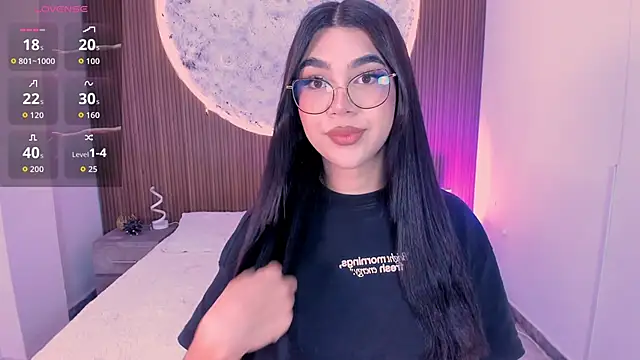 Snapshot of RoseCassie chatting on June 2026 12:03:02 PM RoseCassie online show from June 2026 12:03:02 PM
