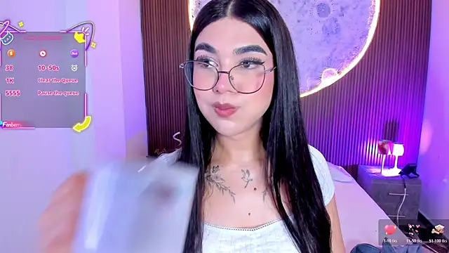 Snapshot of RoseCassie chatting on July 2026 01:25:01 PM RoseCassie online show from July 2026 01:25:01 PM